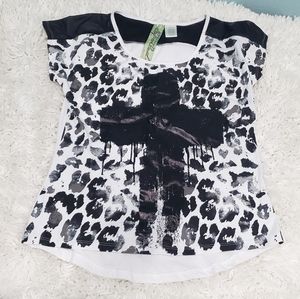 Girls Rock and Roll Tee Shirt, Size M